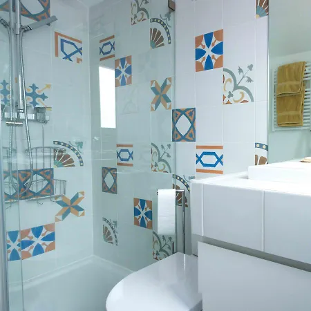 Bright In Downtown Apartment Lissabon